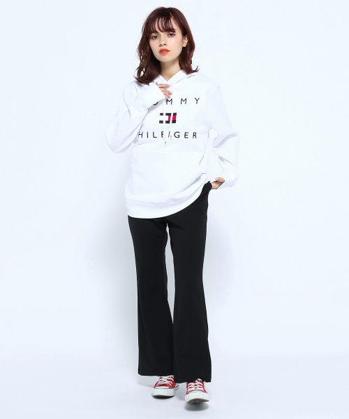 TOMMY HILFIGER(トミーヒルフィガー)/JS M STACKED LOGO POPOVER HOOD/img03