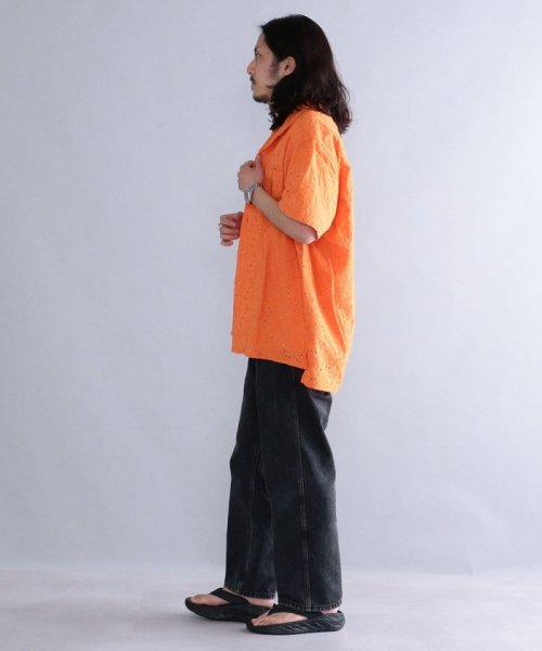 SHIPS MEN(シップス　メン)/【SHIPS別注】BENCH MARKING SHIRT: フラワーレース オープンカラーシャツ/img16