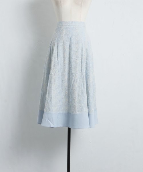 tocco closet(トッコクローゼット)/裾切り替えフラワー刺繍フレアスカート/img12