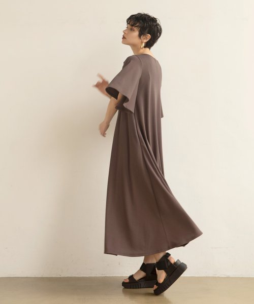 MIELI INVARIANT(ミエリ インヴァリアント)/Button Flare Sleeve Dress/img07