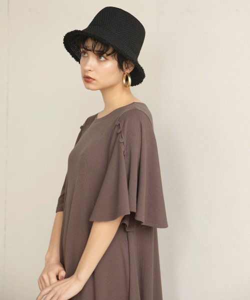 MIELI INVARIANT(ミエリ インヴァリアント)/Button Flare Sleeve Dress/img09