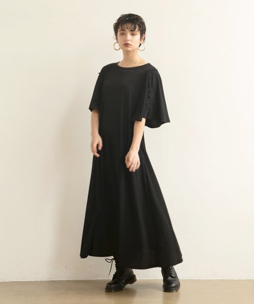 MIELI INVARIANT(ミエリ インヴァリアント)/Button Flare Sleeve Dress/img10