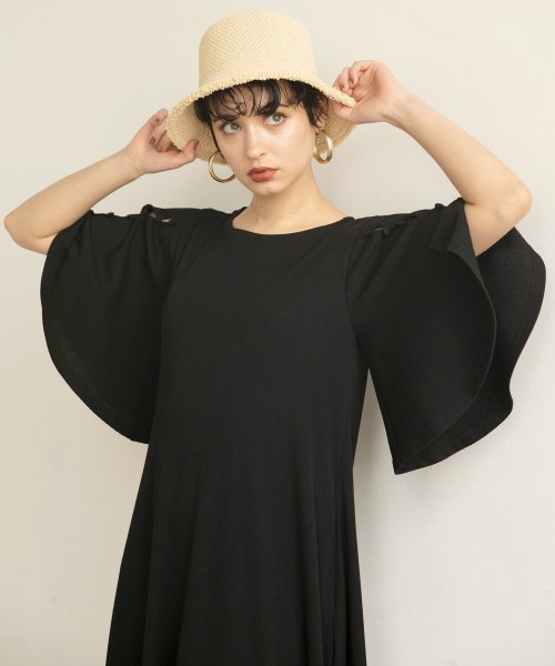 MIELI INVARIANT(ミエリ インヴァリアント)/Button Flare Sleeve Dress/img12