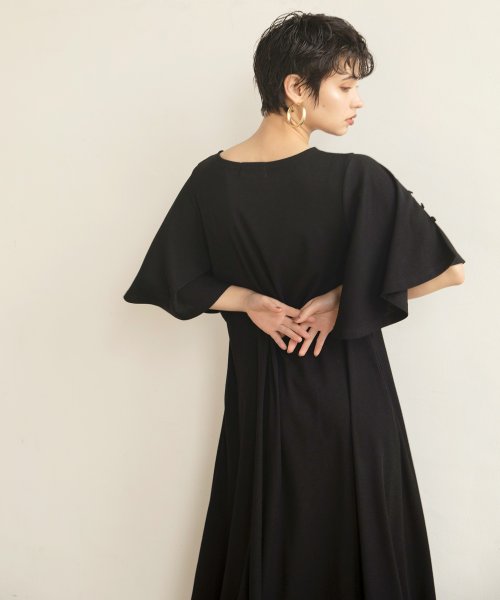 MIELI INVARIANT(ミエリ インヴァリアント)/Button Flare Sleeve Dress/img17