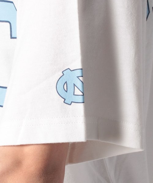 NCAA(NCAA)/【NCAA】　エヌ・シー・エー・エー　UNC&NORTH CAROLINA　ビッグロゴプリント　半袖Tシャツ/アメカジ/スポーツMIX/デカロゴ/バックプリント/img24