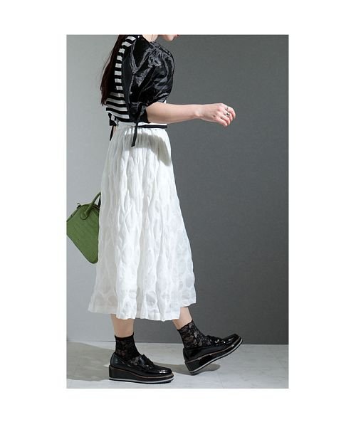 楕円ドットのふんわりスカート 