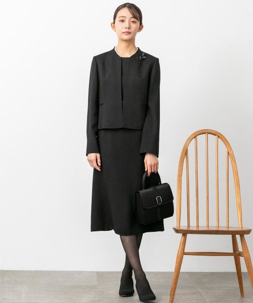 喪服・礼服】【前ファスナー】ノーカラージャケット＆シンプル  