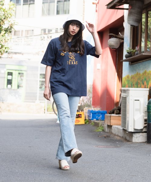 JEANS MATE(ジーンズメイト)/【BLUESTANDARD】汗染み防止 ZEROSTAIN スラブ素材プリントTシャツ/img06