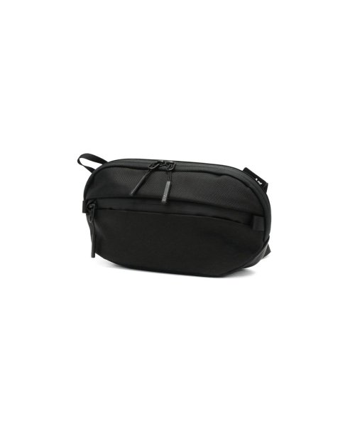 エアー ボディバッグ Aer Travel Collection Day Sling 3 ショルダーバッグ ショルダー 斜めがけ 3L 横型 旅行 ナイロン ×1 メッシュポケット ×2