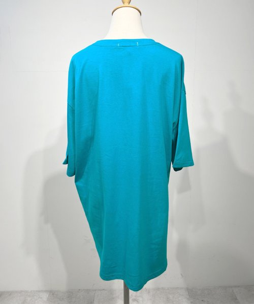 futier land(フューティアランド)/カットソー トップス Tシャツ サイドスリット ロゴT カジュアル 体型カバー 韓国 ファッション / ビッグロゴサイドスリットTシャツ/img05