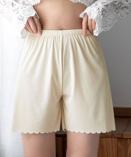 ペチパンツ ペチコート パンツ インナーショーツ 無地 ボックスショーツ シームレス 下着 インナーパンツ 見せパンツ シンプル  透け防止