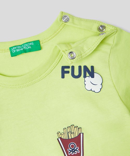 BENETTON (UNITED COLORS OF BENETTON BOYS)(ユナイテッド　カラーズ　オブ　ベネトン　ボーイズ)/キッズポッププリント半袖Tシャツ・カットソーB/img01