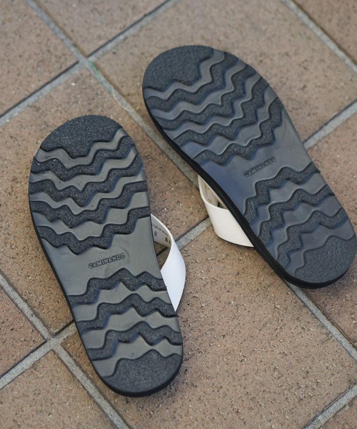 CAMINANDO/カミナンド　 THONG SLIDES トングスライド　レザービーチサンダル　2216W