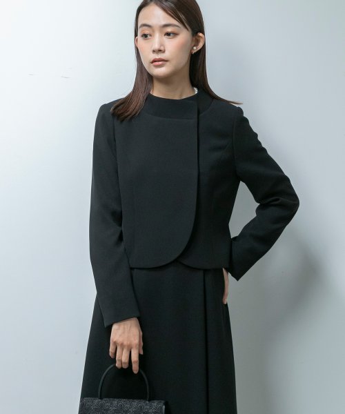 セール】喪服/礼服/ブラックフォーマルスーツ/ジャケット＆セミフレア  