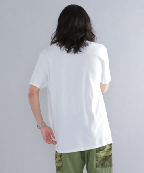 SHIPS MEN(シップス　メン)/*【SHIPS別注】RUSSELL ATHLETIC: カレッジロゴ/アニマル プリント Tシャツ/img11