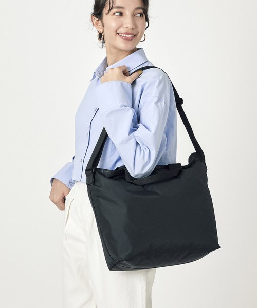 LeSportsac(LeSportsac)/DELUXE EASY CARRY TOTEリサイクルドブラックJP/img07