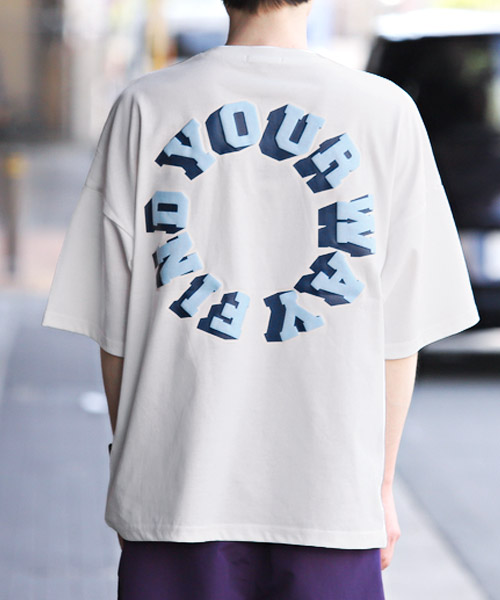 ワッペンロゴバックプリントTシャツ/Tシャツ メンズ 半袖 ビッグシルエット ワッペン サガラ刺繍 ロゴ プリント
