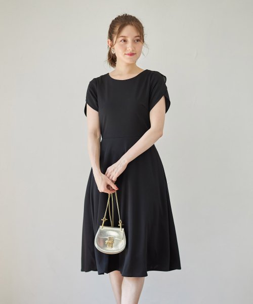 tocco closet(トッコクローゼット)/バックりぼん付きラッフル×フラワーレースワンピース/img03