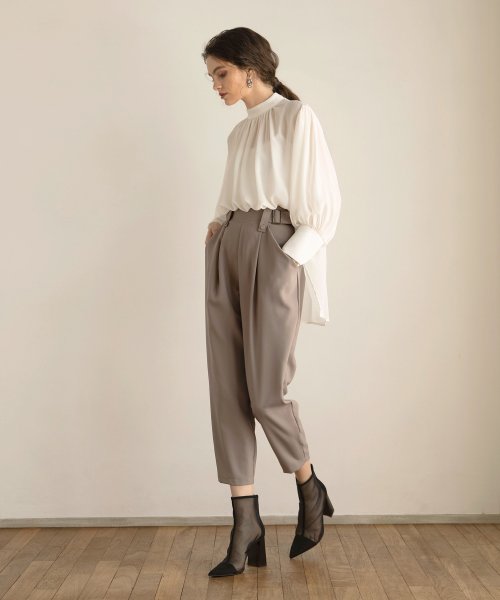 MIELI INVARIANT(ミエリ インヴァリアント)/Pegtop Trousers Belt Pants/img02