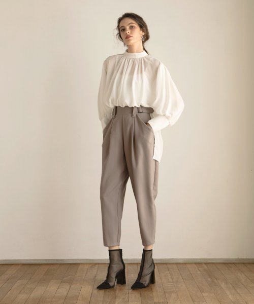 MIELI INVARIANT(ミエリ インヴァリアント)/Pegtop Trousers Belt Pants/img13