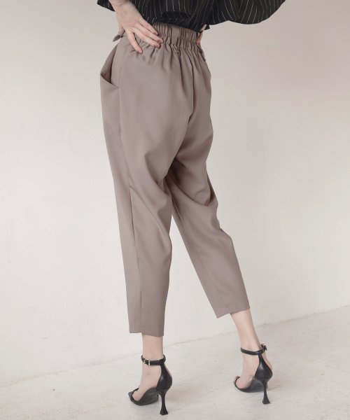 MIELI INVARIANT(ミエリ インヴァリアント)/Pegtop Trousers Belt Pants/img16