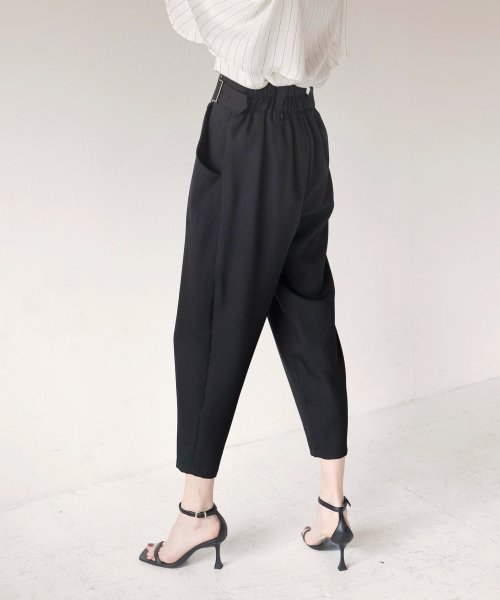 MIELI INVARIANT(ミエリ インヴァリアント)/Pegtop Trousers Belt Pants/img26