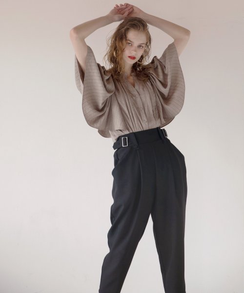 MIELI INVARIANT(ミエリ インヴァリアント)/Pegtop Trousers Belt Pants/img27