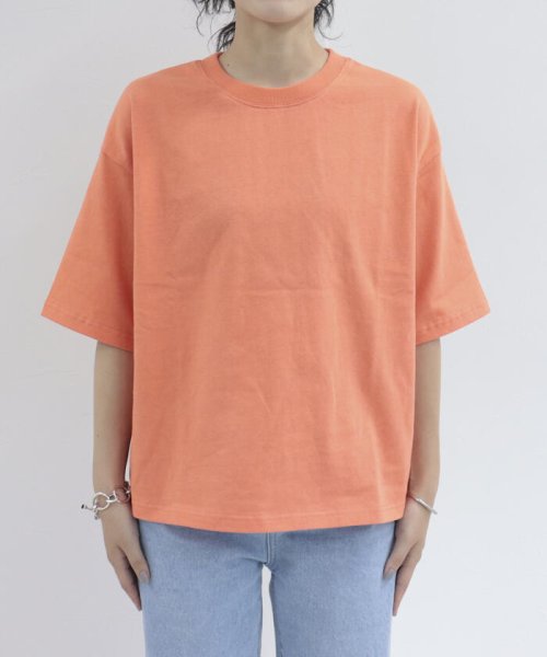 fredy couleur(フレディ クルール)/バックプリント 裾ラウンドTシャツ/img22
