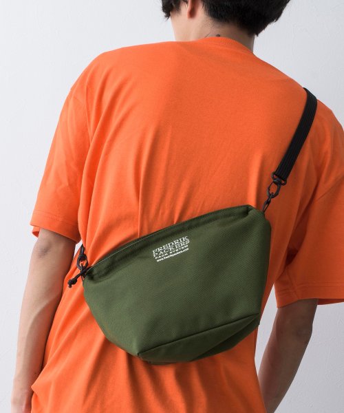 FREDRIK PACKERS(FREDRIK PACKERS)/【FREDRIK PACKERS / フレドリックパッカーズ】 FAM SHOULDER M ミニショルダーサコッシュ ショルダーバッグ ミニサコッシュ ロゴ/img13