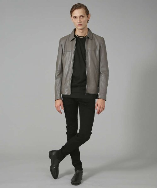 ラムレザーシングルライダース モデル：H186 B92 W77 H89