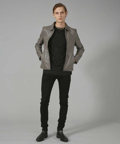 ラムレザーシングルライダース モデル：H186 B92 W77 H89