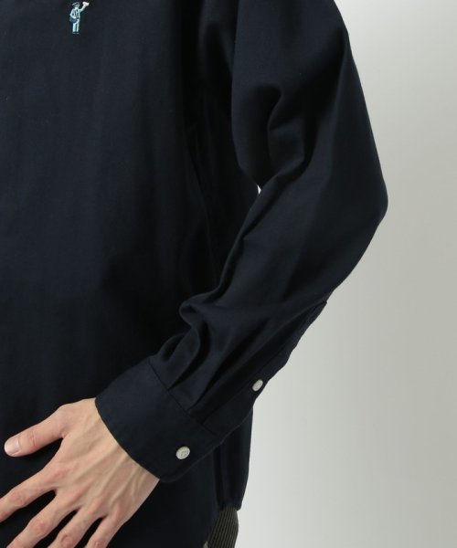 coen(coen)/”ワンポイント刺繍シリーズ”ライトチノ働く人刺繍ボタンダウンシャツ/img17