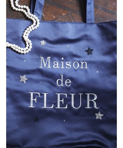 Maison de FLEUR(メゾンドフルール)/スター刺繍サテンスクエアトートバッグ/img03