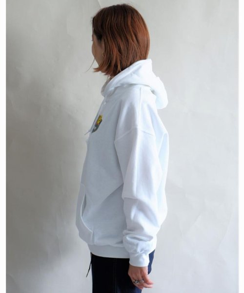 MANASTASH(マナスタッシュ)/MANASTASH/マナスタッシュ　W's SMILE EMB HOODIE　ウィメンズ　スマイル　エンブレム　フーディー　パーカー/img02