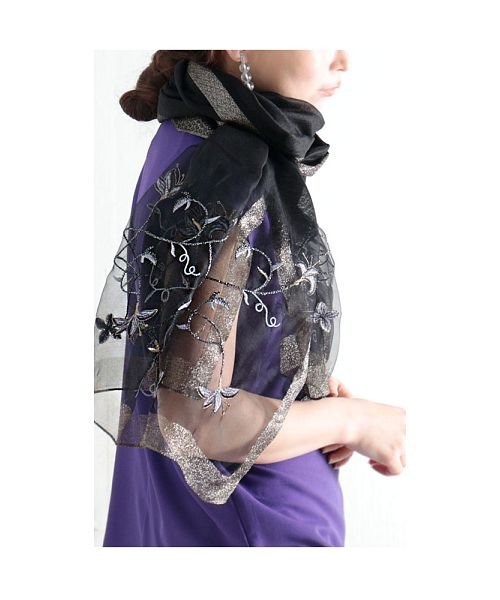 Sawa a la mode(サワアラモード)/透明感溢れる花刺繍のシアーストール/img26