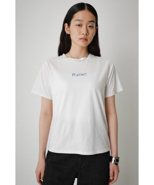 AZUL by moussy(アズールバイマウジー)/WAVY FONT LOGO TEE/img04