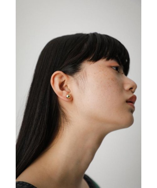 AZUL by moussy(アズールバイマウジー)/PETIT INITIAL EARRINGS/img23