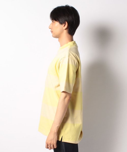 LEVI’S OUTLET(リーバイスアウトレット)/LMC MOCK TEE LMC MUTED LIME WIDE STRIPE/img01