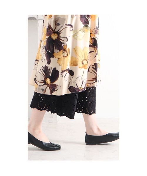 Sawa a la mode(サワアラモード)/ワンピの下に穿く花刺繍レースワイドパンツ/img15