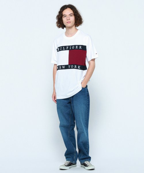 TOMMY HILFIGER(トミーヒルフィガー)/ストラクチャーフラッグTシャツ/img01