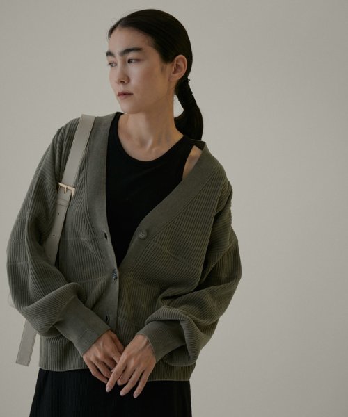 Vネックリブカーディガン－CreamyCotton /クリーミーコットン－ Creamy Cotton クリーミーコットン ■モデル身長 着用サイズ サイズ感 素材感 着心地