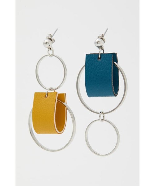 AZUL by moussy(アズールバイマウジー)/BICOLOR FAUX LEATHER EARRINGS/img14