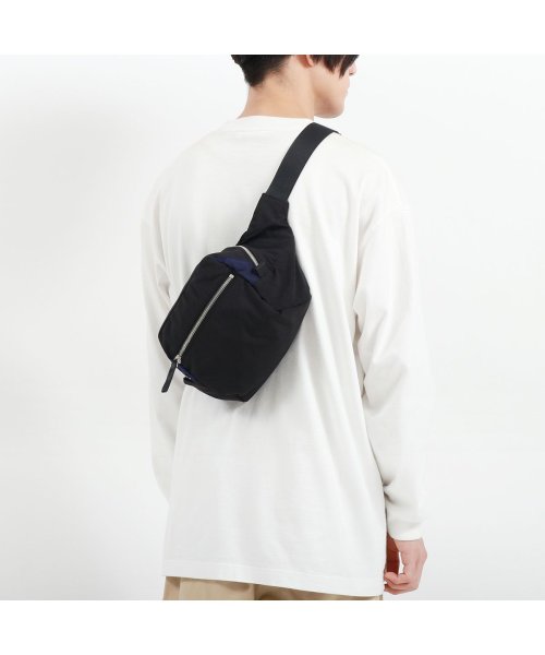 WE-ME(ウィーミー)/【正規取扱店】 ウィーミー ウエストバッグ WE－ME W－01 Waist bag ボディバッグ 斜めがけ 小さめ カジュアル 日本製 88－W－5005/img03