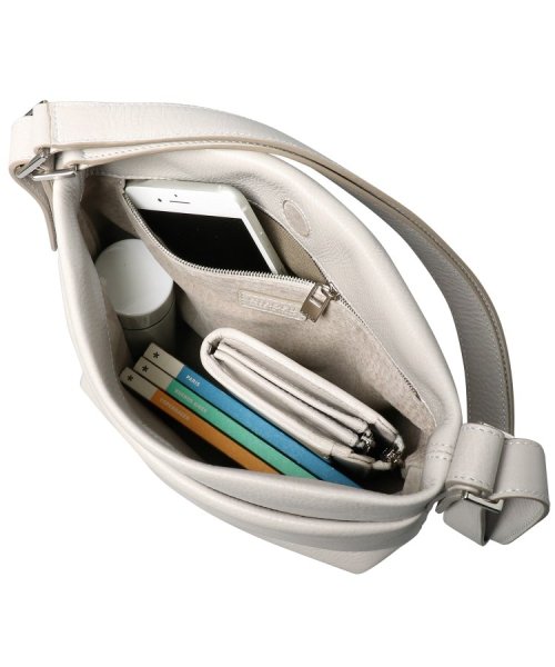 【ヴィータ】レザーショルダーバッグ S 2WAY 本革 ヴィータ