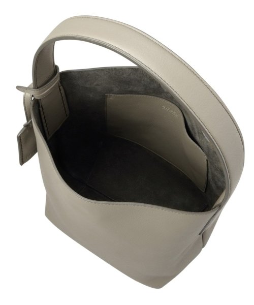 【ロシェ】レザーショルダーバッグ S 本革 ロシェ