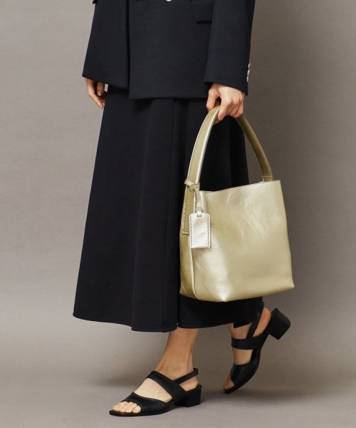 【ロシェ】レザーショルダーバッグ S 本革 ロシェ