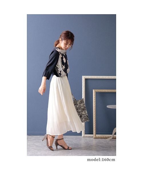 Sawa a la mode(サワアラモード)/マリン風スカーフ柄の裾プリーツチュニック/img21