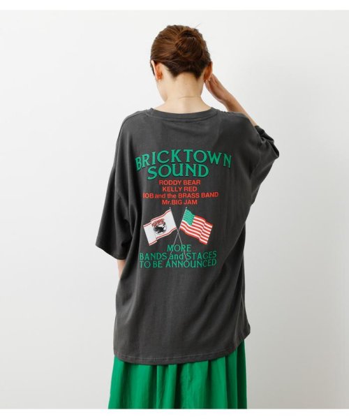 RODEO CROWNS WIDE BOWL(ロデオクラウンズワイドボウル)/BRICKTOWN FLAG Tシャツ/img06