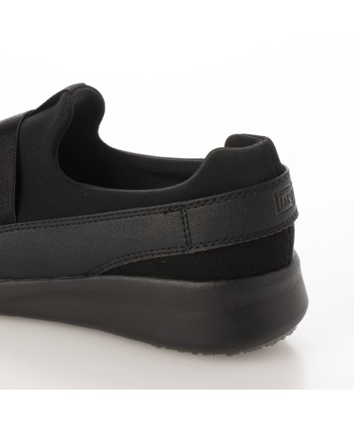 晴雨兼用スニーカー 人気・おすすめ｜省スペース設計・旅行向けにおすすめ お得商品 プライバシー配送 翌日お届け対応