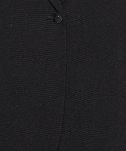 テーラードジャケット 